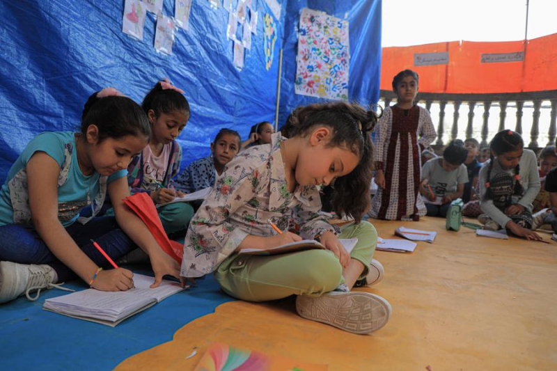 palestinian-children-learning-at-a-refugee-camp-54ba337bbe483c0035f85251b37ae2a41716478542.png