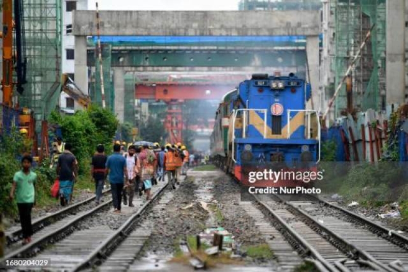 sylhet-train-1730208d3f214f28055218d72412f52d1719416985.jpg