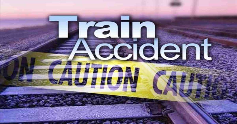 train-accident-373e0f053716624b056f7c16e1b8283d1719897579.jpg