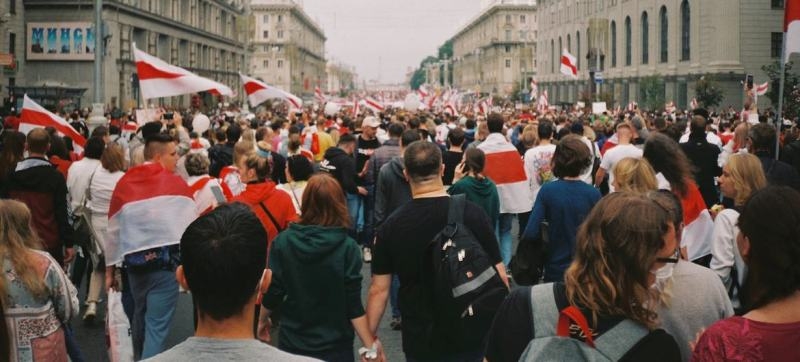 protestors-at-the-march-of-peace-and-independence-in-minsk-belarus-in-november-2020-056137af358873a2dfae04ba7bea2f591720068687.jpg