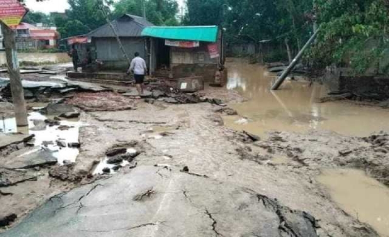 feni-flood-price-83c57ac150110924eadae4277e1931011724685504.jpg