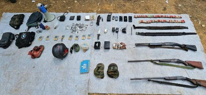 arms-and-ammunation-recovered-from-insurgents-in-bandarban-on-synday-ispr-4ead9a1ea1b553bb18d76f022c010b761725728791.jpg