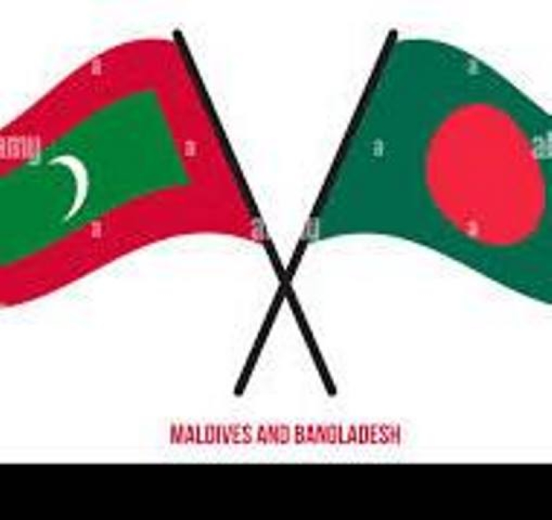 bd-maldivess-flag-a02a80e9b698e6ea6c6c71db2c2902421727450709.jpg