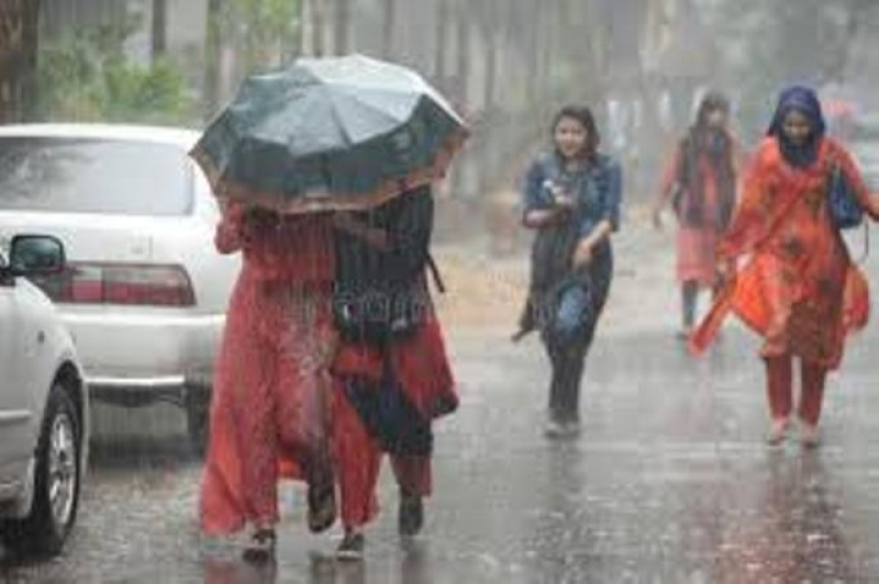 rain-dhaka-92115e0633b44da9effe48725f20761f1730873762.jpg