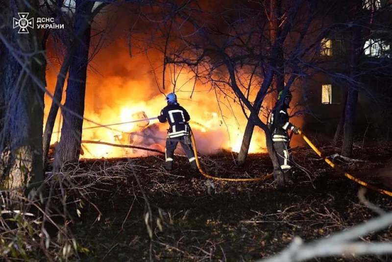 ukrainian-emergency-service-firefighters-extinguish-the-fire-following-a-russian-rocket-attack-that-hit-a-multi-storey-apartment-building-in-sumy-ukraine-sunday-nov-f1b2d18844f2d7f39c1bc02ecc60a6181731949813.jpg