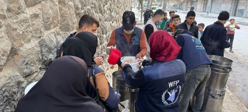 hot-meals-are-distributed-by-a-wfp-team-in-aleppo-syria-eaa30392a40f641d292f33a1746b28191734629300.jpg