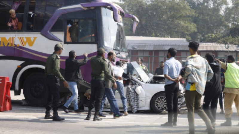 dhaka-mawa-toll-plaza-accident_1-6177ba6ed5afb97a51c74999e203c3ce1735289219.jpeg