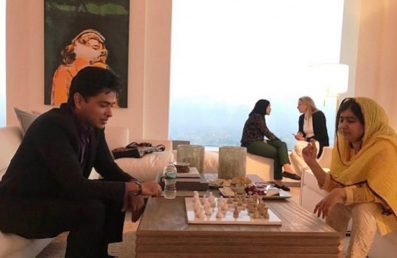 pop-singer-and-education-activist-shehzad-roy-plays-chess-with-malala-yousafzai-38838c9959820c79799fe0b2dc2fd8cb1736830803.jpg