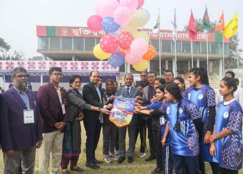 inter-district-athletics-competition-held-in-rajshahi-2aa8fd912233a7cbb70c5b4f04bc8fde1737644647.jpg