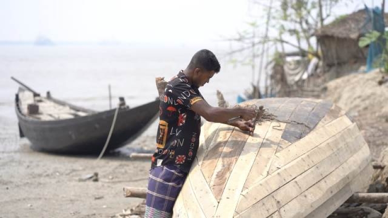 climate-resilient-initiative-for-fishermen-by-stanchart-and-brac-05257b39c4b61e1a5b32ebb87ca82fb21738684410.jpg