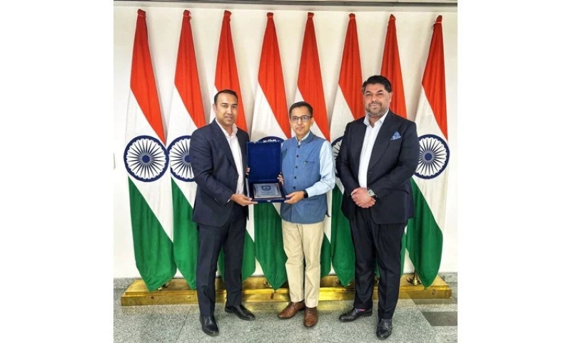 tabithpayscourtesycallonindianhighcommissioner-ezgif-bb035d208a00608319b0f886146012aa1741018714.jpg