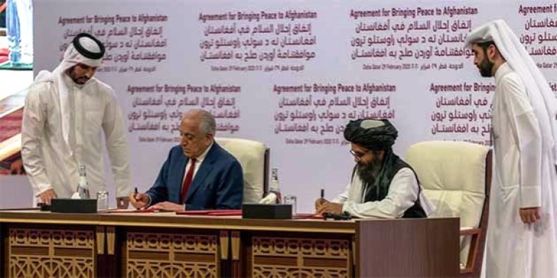 us-and-taliban-representatives-sign-the-agreement-in-doha-qatar-on-february-29-2020-b81726256b74fe9e2580ea9e398895c81741676638.jpg