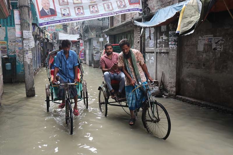 low-lying-areas-pf-capital-dhaka-were-waterlogged-on-thursday-due-to-incessant-rainfall-f7db7535d340c4d95f6bd8b5b04715271748579456.jpg